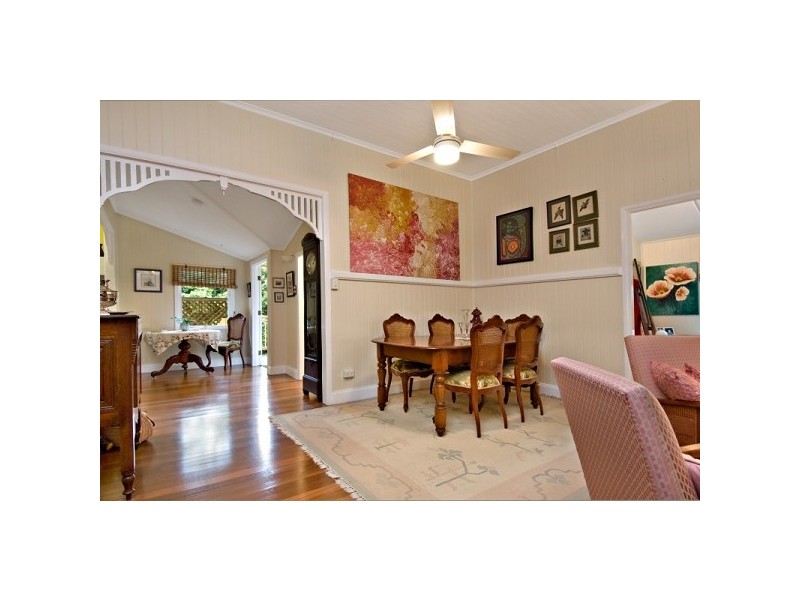 132 Memorial Drive, Eumundi QLD 4562