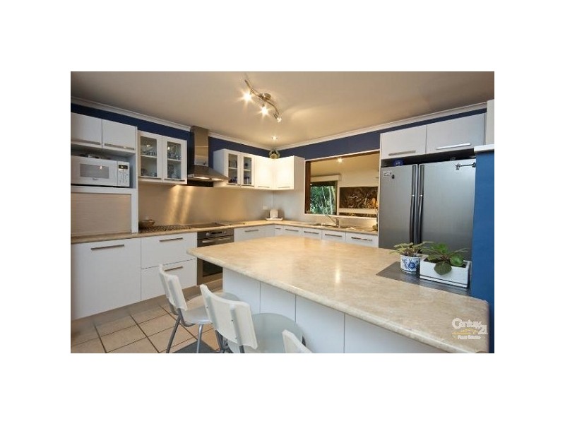 41 Crescent Road, Eumundi QLD 4562