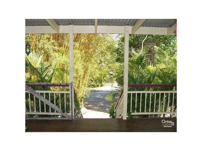 12 Ward Street, Eumundi QLD 4562