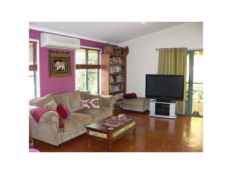 12 Ward Street, Eumundi QLD 4562