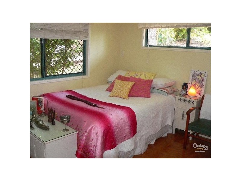 12 Ward Street, Eumundi QLD 4562