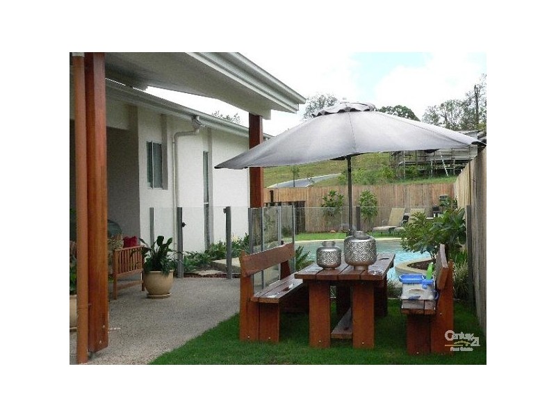 13 Burrell St, Eumundi QLD 4562