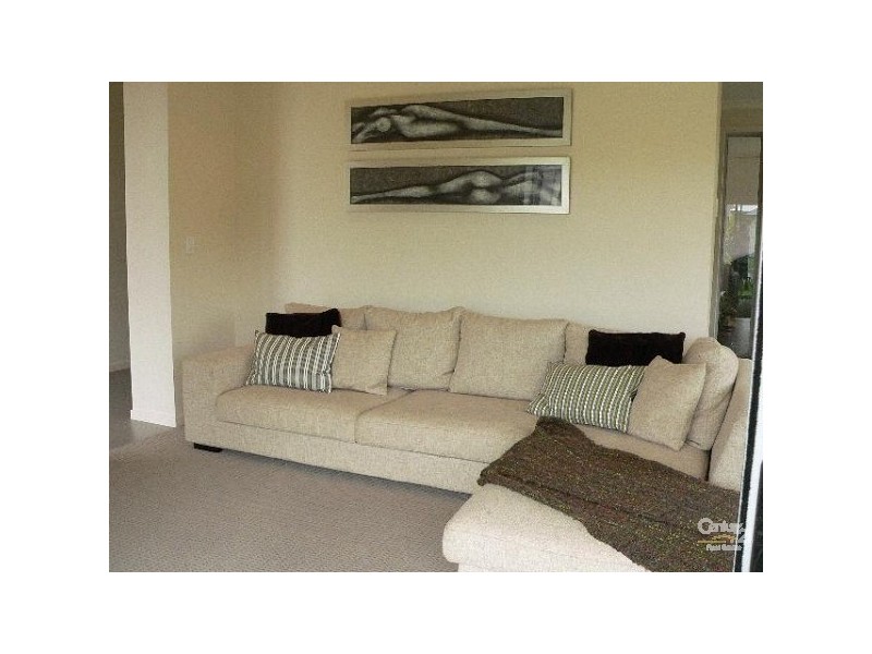 13 Burrell St, Eumundi QLD 4562