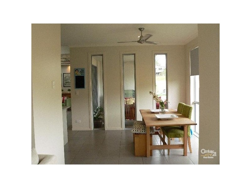 13 Burrell St, Eumundi QLD 4562