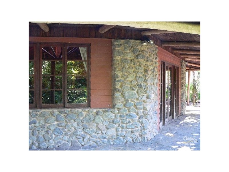 1381 Eumundi Noosa Rd, Eumundi QLD 4562