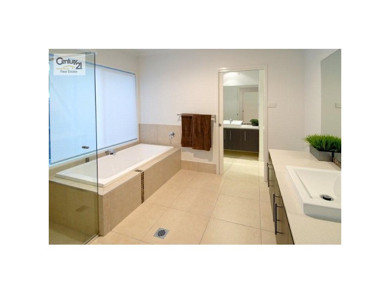 27 Freycinet Row, Buderim QLD 4556