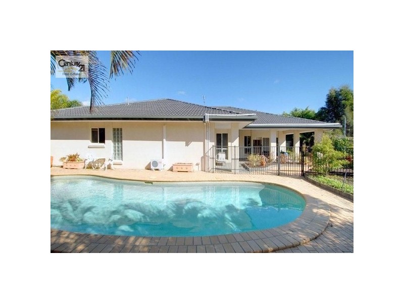 21 Oak Grove Way, Sippy Downs QLD 4556