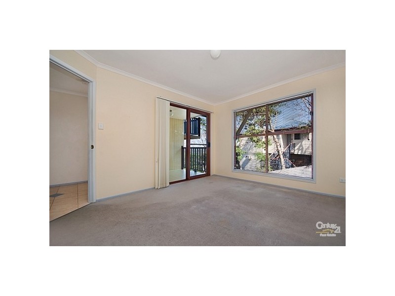 2/5 Barnes Drive, Buderim QLD 4556