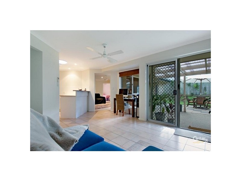 13 Andriana Drive, Buderim QLD 4556