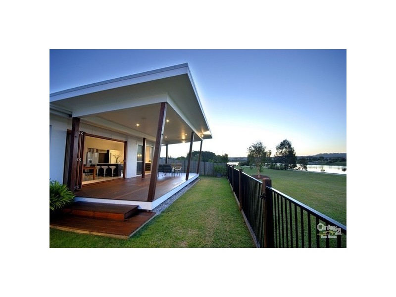 19 Regal Cresent, Sippy Downs QLD 4556
