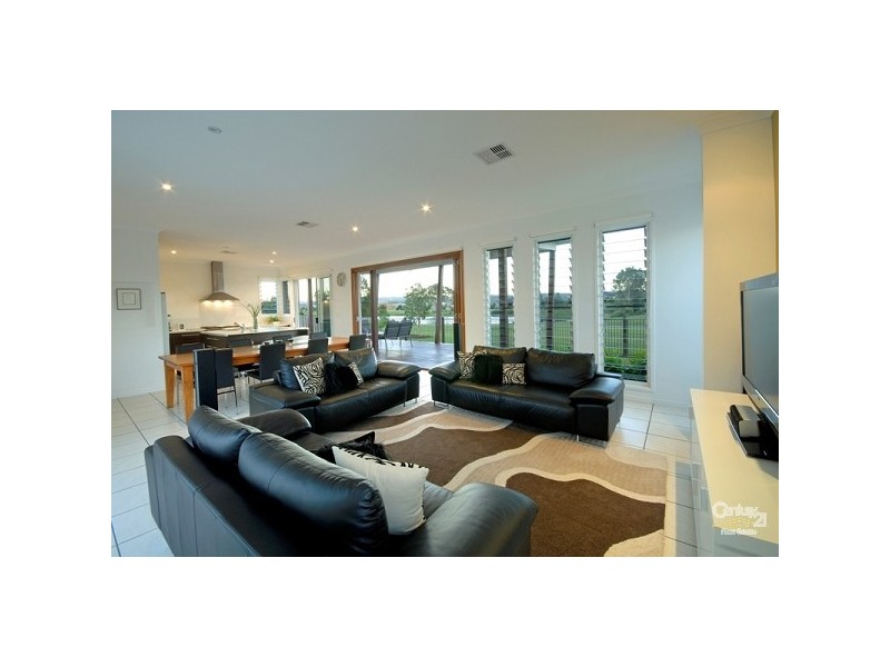 19 Regal Cresent, Sippy Downs QLD 4556