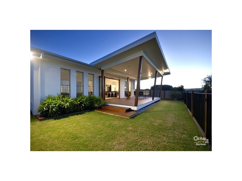 19 Regal Cresent, Sippy Downs QLD 4556