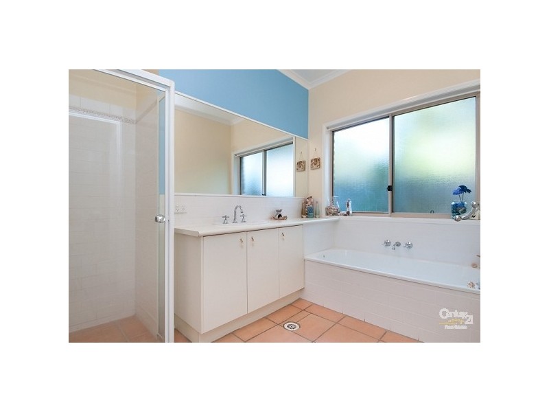 16 Andriana Drive, Buderim QLD 4556