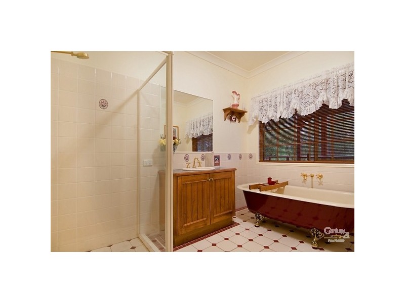 5 Scribble Gum Close, Mooloolah Valley QLD 4553