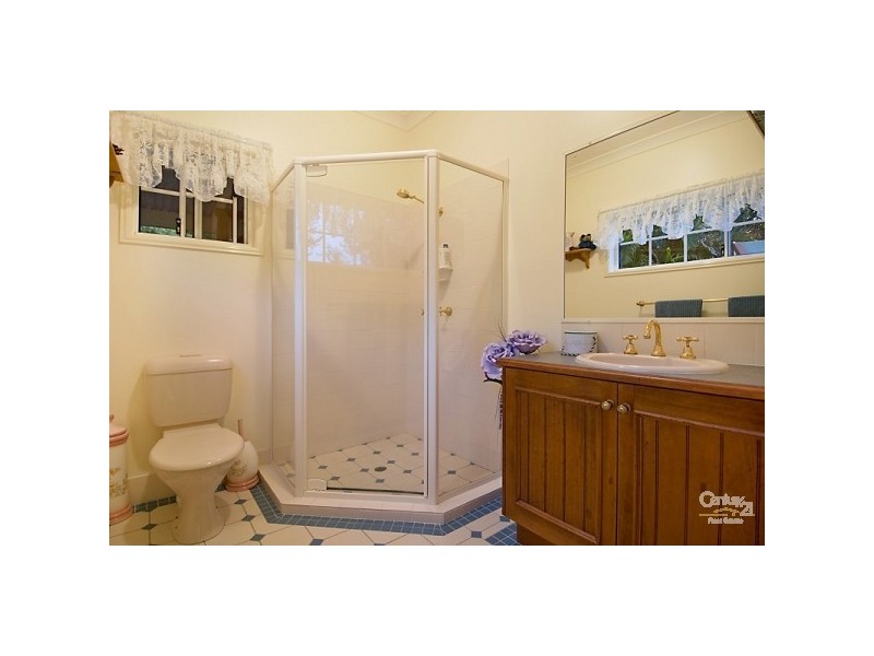 5 Scribble Gum Close, Mooloolah Valley QLD 4553