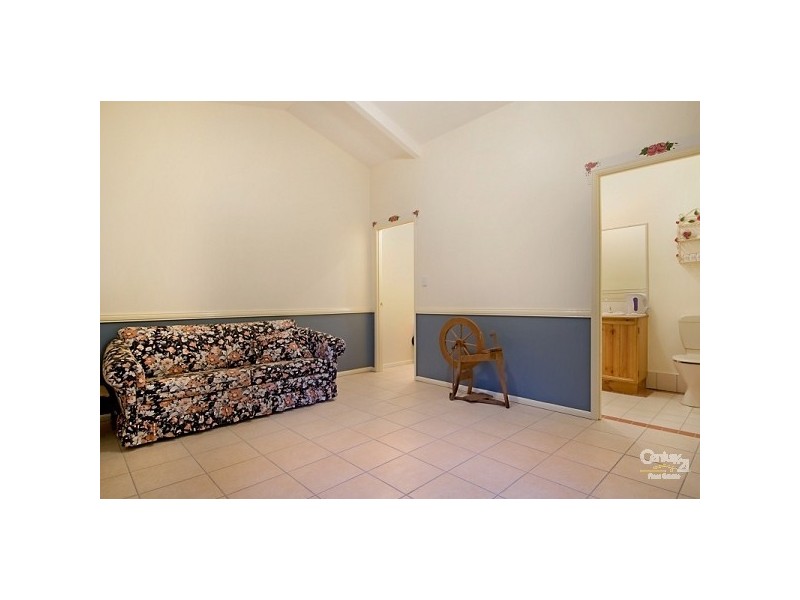 5 Scribble Gum Close, Mooloolah Valley QLD 4553