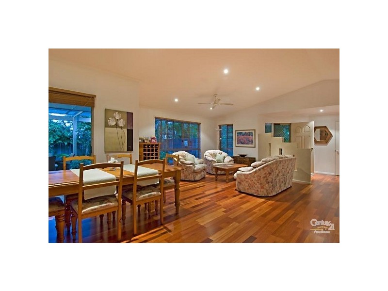 13 Bringenbrong Drive, Buderim QLD 4556