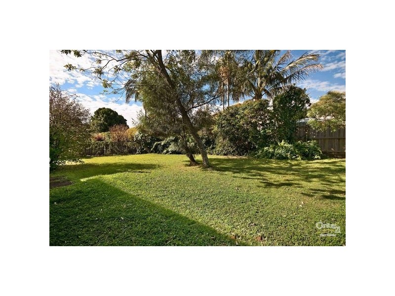 8 York Road, Buderim QLD 4556