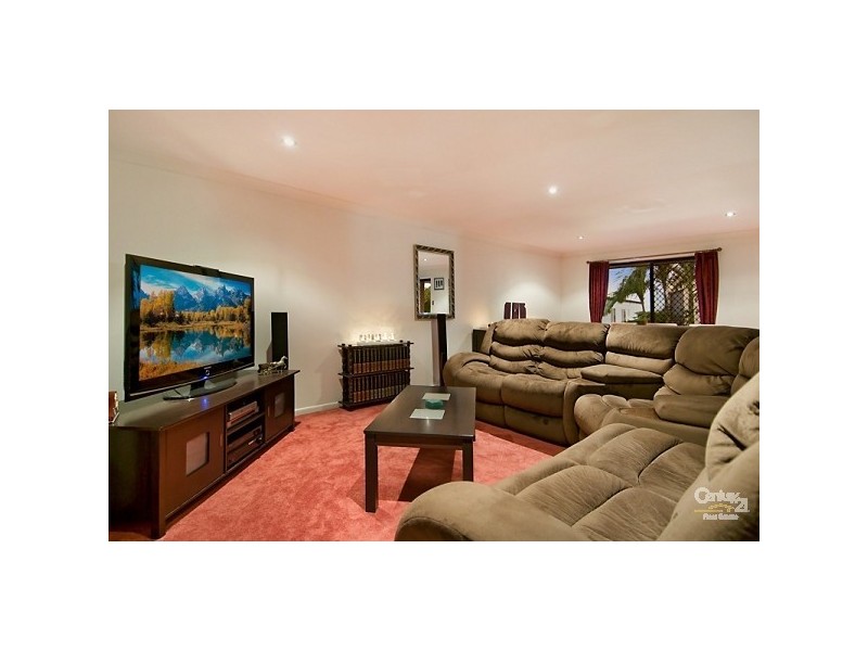 18 Hemlock Street, Warner QLD 4500