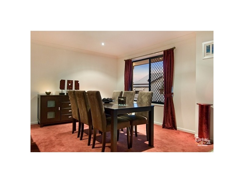 18 Hemlock Street, Warner QLD 4500