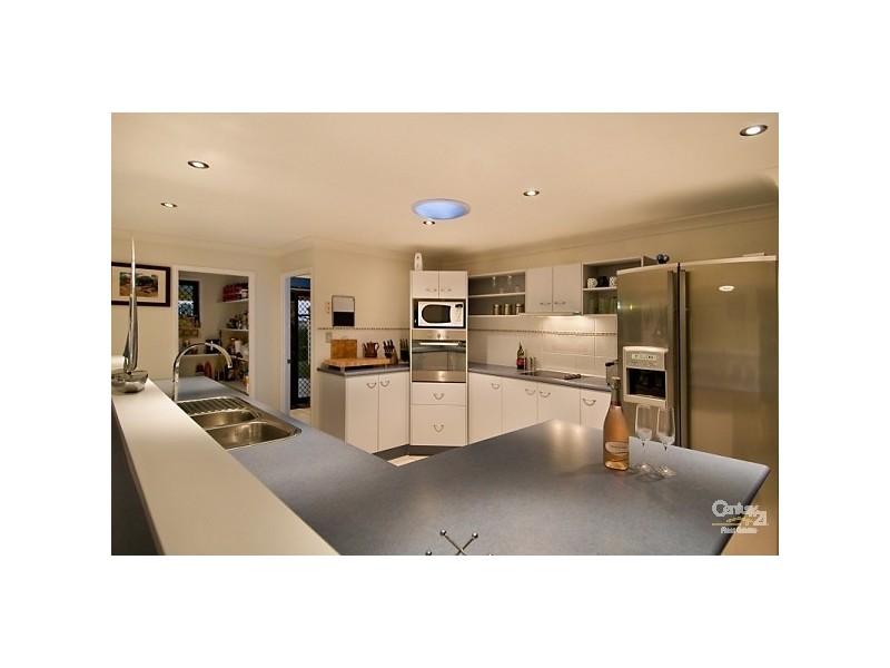 18 Hemlock Street, Warner QLD 4500