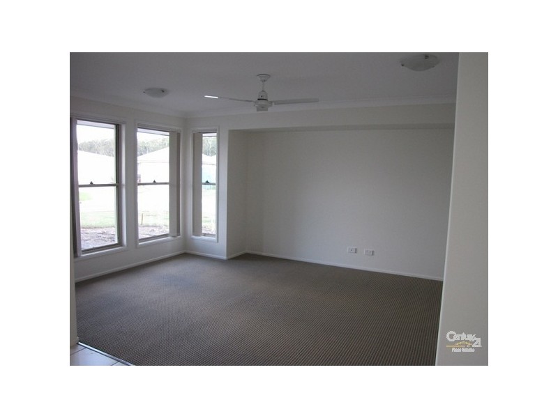 13 Silvereye Street, Sippy Downs QLD 4556