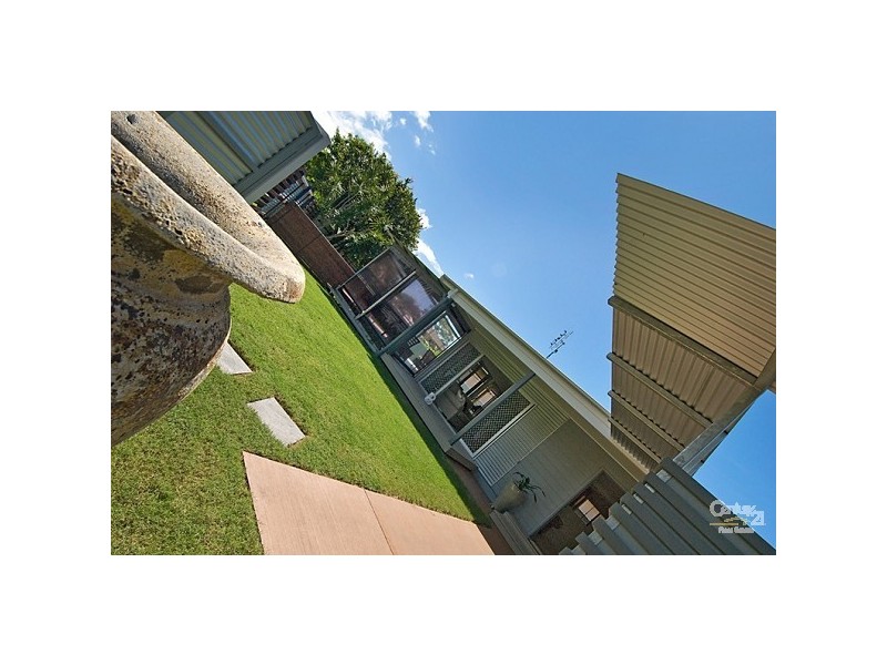 9 Benjamin Street, Maroochydore QLD 4558