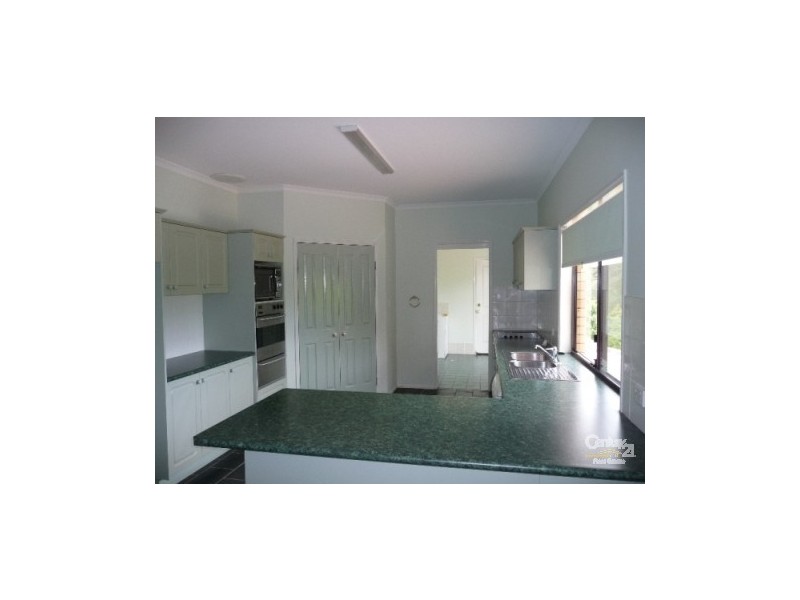 7 Noomar Drive, Doonan QLD 4562