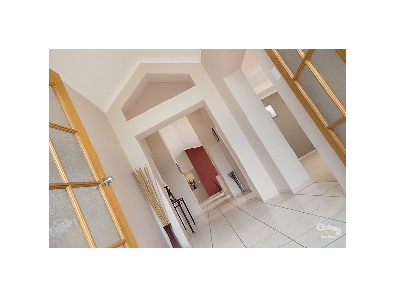 4 Linacre Street, Sippy Downs QLD 4556