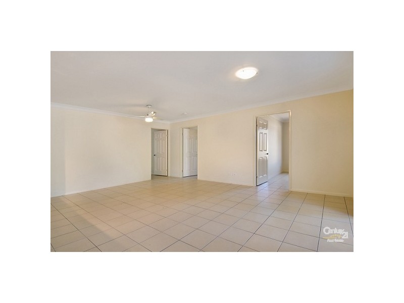 8 Beerwah Street, Landsborough QLD 4550