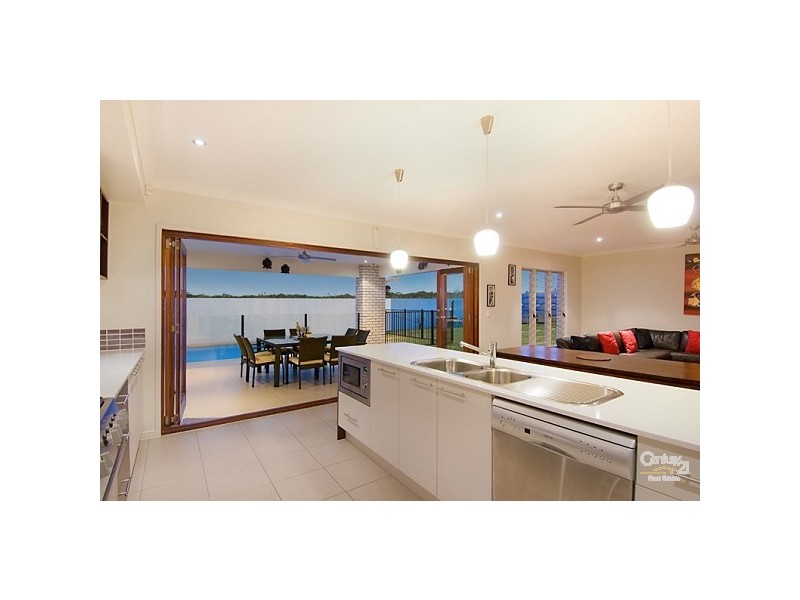 39 Sailfish Drive, Mountain Creek QLD 4557