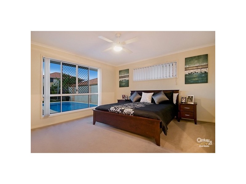 6 Kingfish Court, Mountain Creek QLD 4557