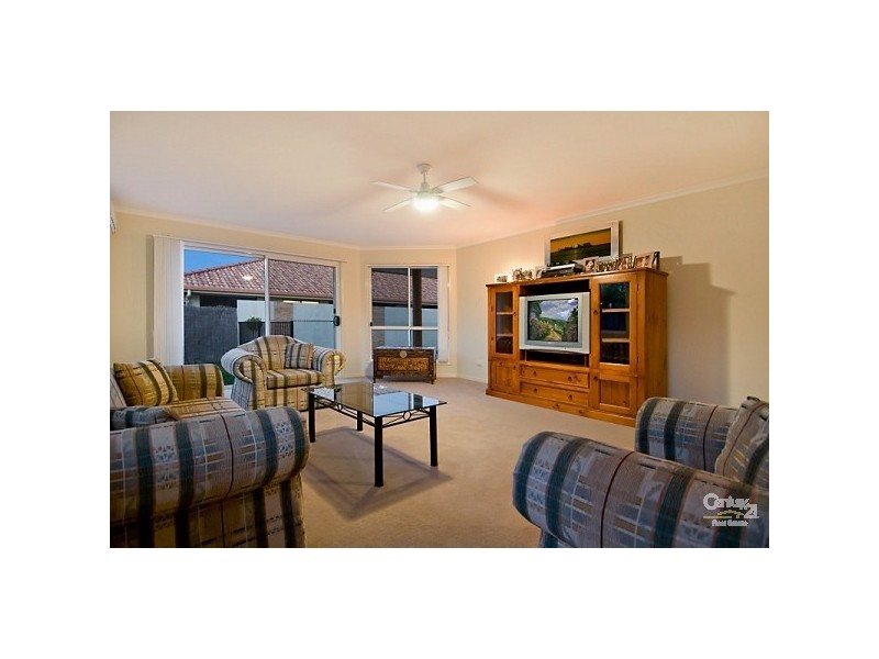 6 Kingfish Court, Mountain Creek QLD 4557