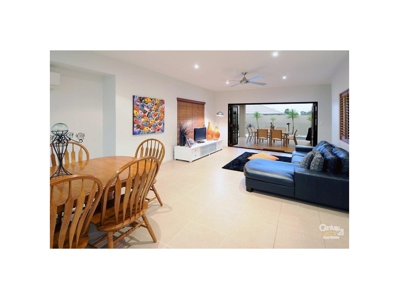 22 Bateman Street, Sippy Downs QLD 4556