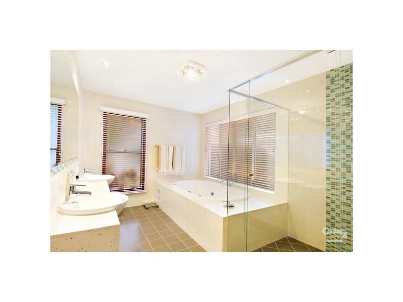 18 Paluma Terrace, Buderim QLD 4556