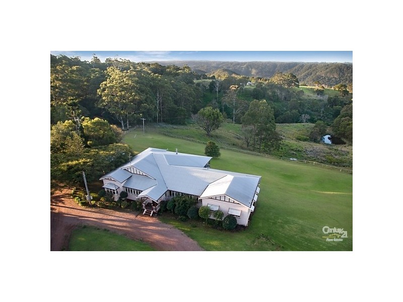 27 Harch Road, Maleny QLD 4552