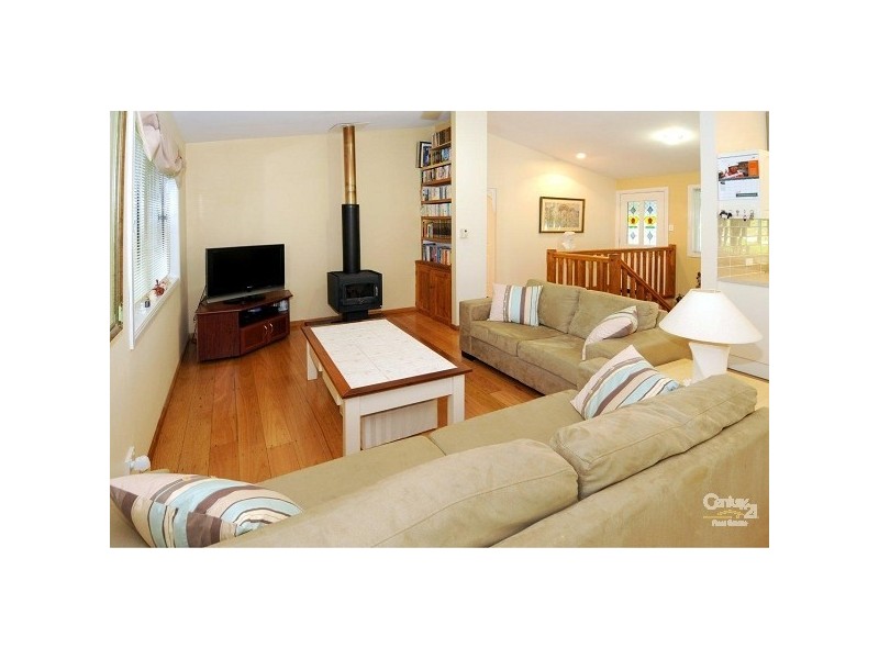 18 Hoffman Close, Montville QLD 4560