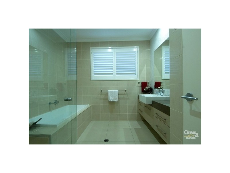 5 Tarra Bulga Court, Buderim QLD 4556