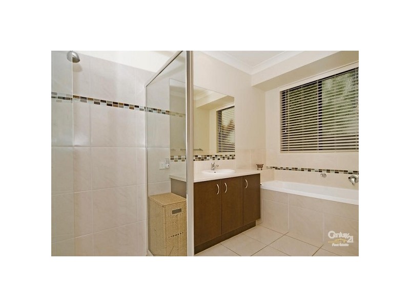 12 Sauger Court, Mountain Creek QLD 4557