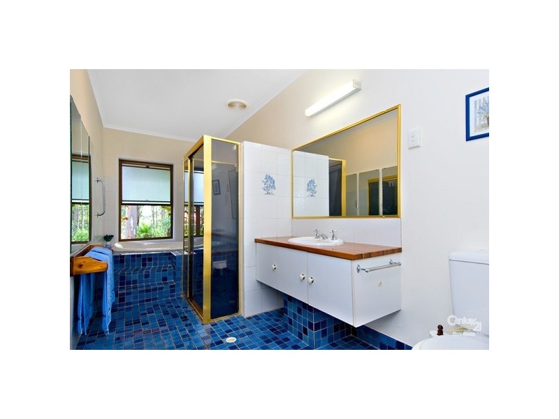 111 Mons School Road, Buderim QLD 4556