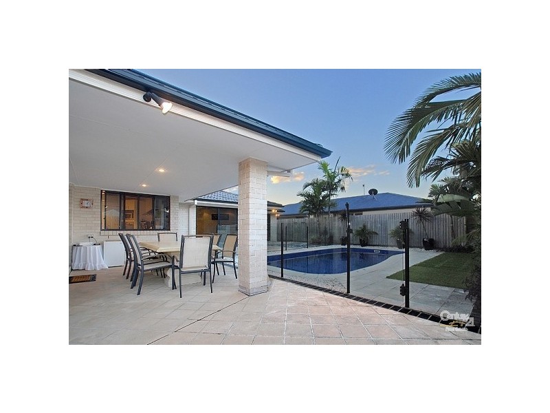 5 Quillback Court, Mountain Creek QLD 4557