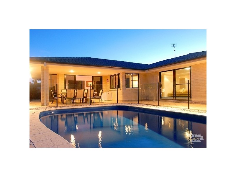 5 Quillback Court, Mountain Creek QLD 4557