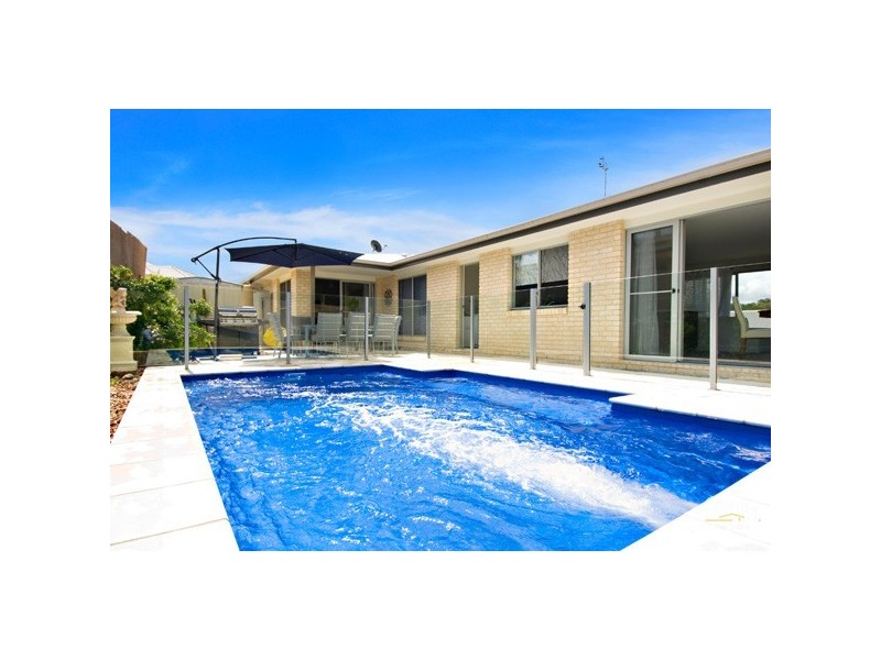 1/16 Bright Court, Burnside QLD 4560