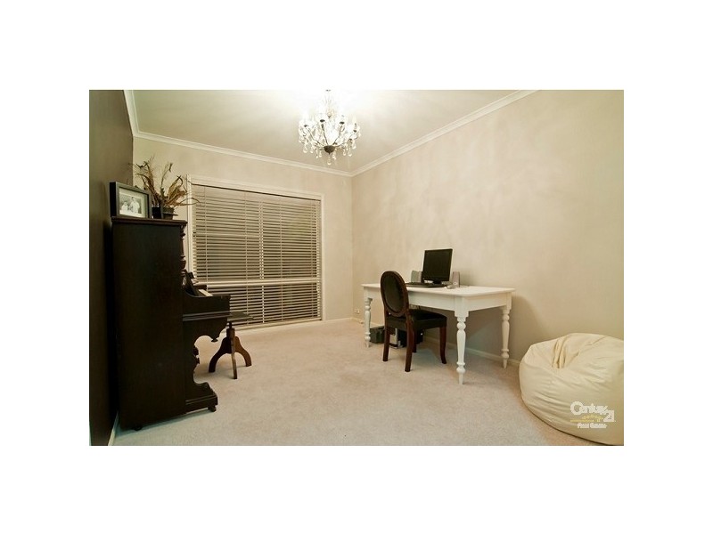 1 Barrier Close, Buderim QLD 4556