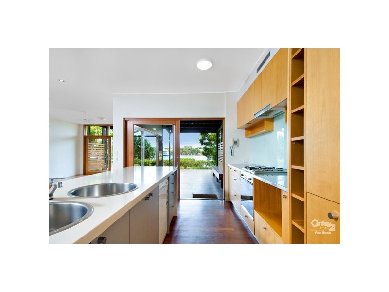 37/80 North Shore Road, Twin Waters QLD 4564