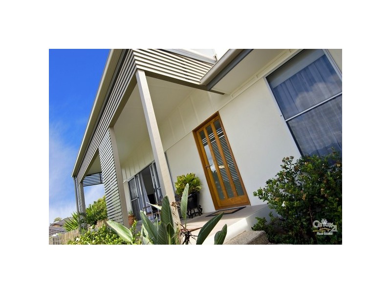 2/16 Bright Court, Nambour QLD 4560