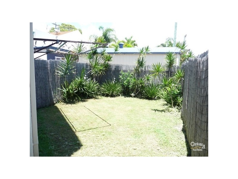 2/57 Neerim Drive, Mooloolaba QLD 4557