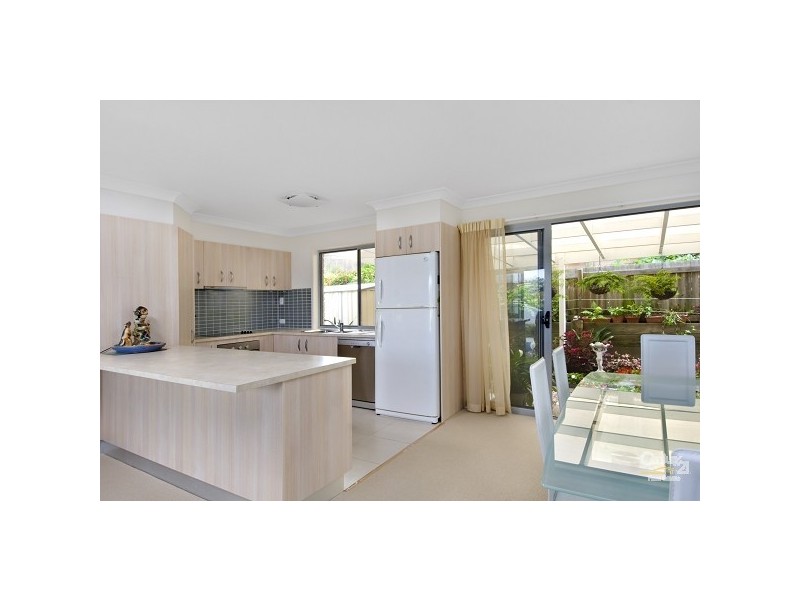 1/16 Bright, Burnside QLD 4560