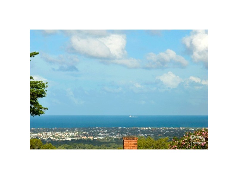 10 Dixon Road, Buderim QLD 4556