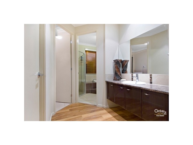 18 Curlew Court, Maleny QLD 4552